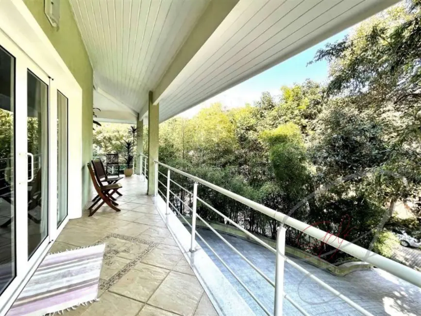 Casa de Condomínio com 4 quartos à venda, 553m2 em Jandira - SP - imagem 8 Foto 8 de Casa de Condomínio com 4 quartos à venda, 553m2 em Jandira - SP