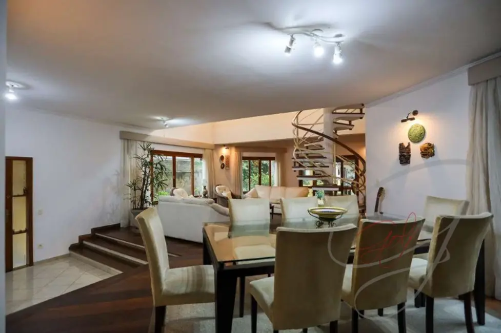 Casa de Condomínio com 4 quartos à venda, 482m2 em Granja Viana, Cotia - SP - imagem 9 Foto 9 de Casa de Condomínio com 4 quartos à venda, 482m2 em Granja Viana, Cotia - SP