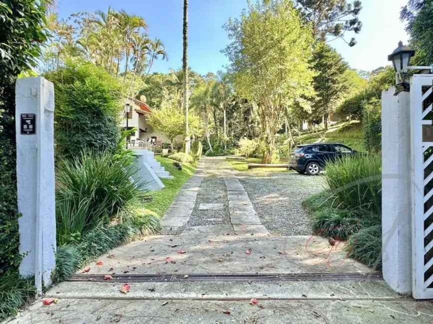 Casa de Condomínio com 3 quartos à venda e para alugar, 473m2 em Granja Viana, Cotia - SP - imagem 5 Foto 5 de Casa de Condomínio com 3 quartos à venda e para alugar, 473m2 em Granja Viana, Cotia - SP