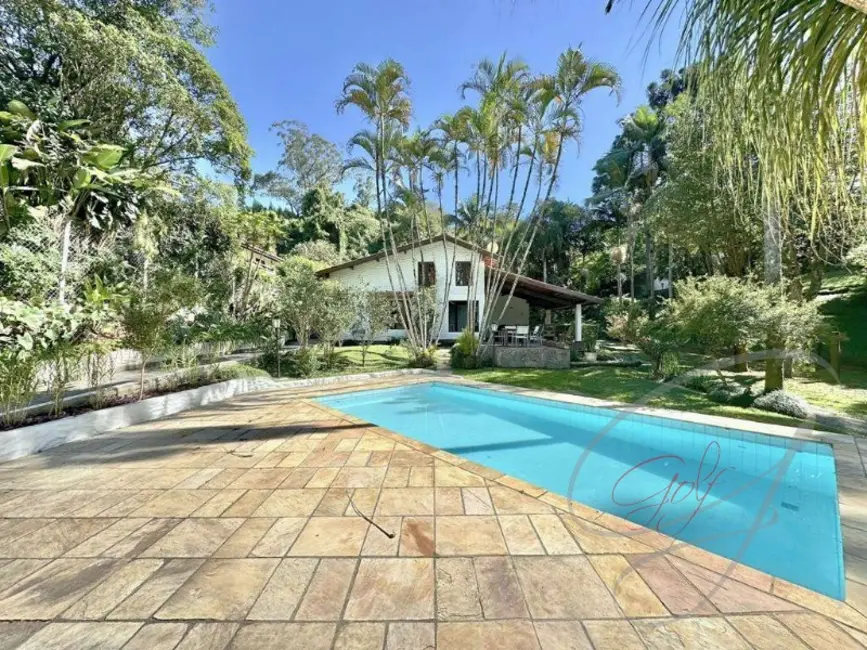 Casa de Condomínio com 3 quartos à venda e para alugar, 473m2 em Granja Viana, Cotia - SP - imagem 2 Foto 2 de Casa de Condomínio com 3 quartos à venda e para alugar, 473m2 em Granja Viana, Cotia - SP