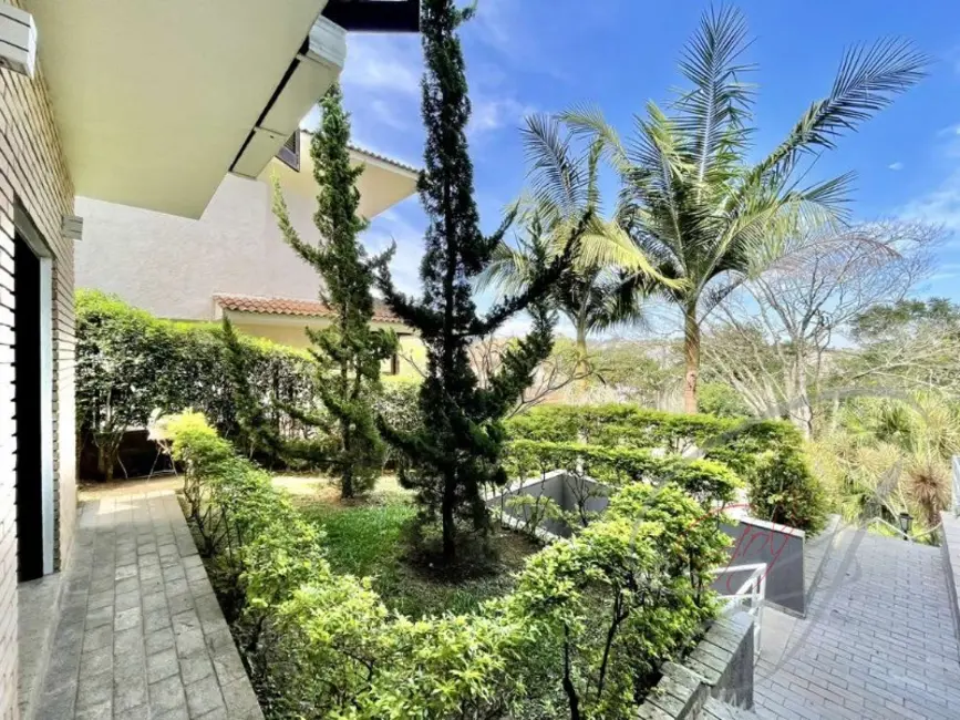 Casa de Condomínio com 4 quartos à venda, 380m2 em Granja Viana, Carapicuiba - SP - imagem 8 Foto 8 de Casa de Condomínio com 4 quartos à venda, 380m2 em Granja Viana, Carapicuiba - SP