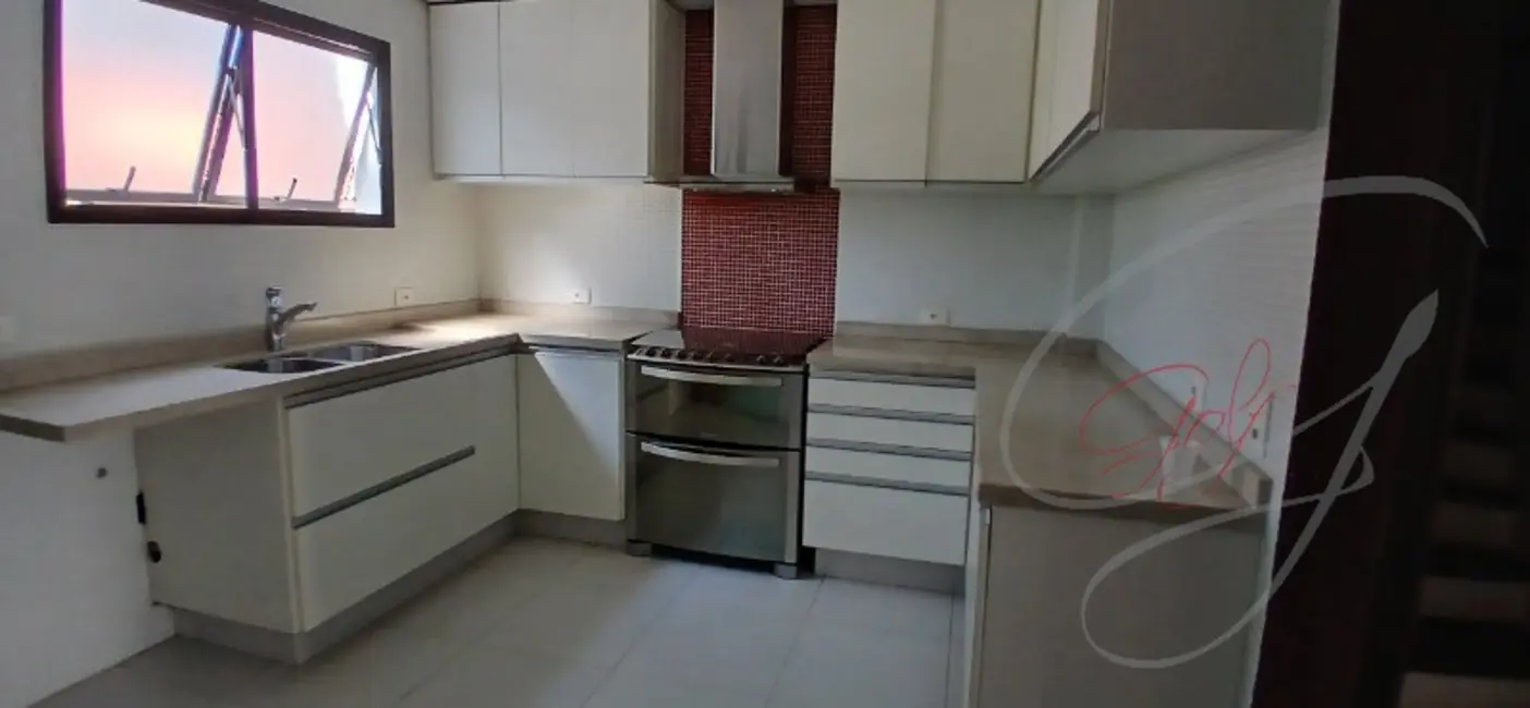 Foto 5 de Casa de Condomínio com 3 quartos à venda, 212m2 em Vila São Francisco, São Paulo - SP