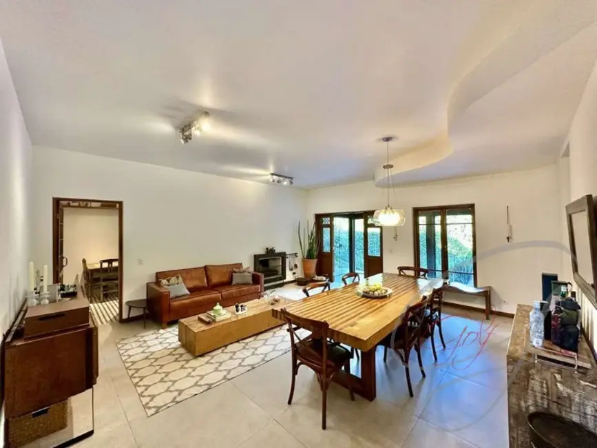 Foto 8 de Casa de Condomínio com 3 quartos à venda, 355m2 em Granja Viana, Carapicuiba - SP