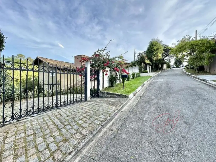 Foto 1 de Casa de Condomínio com 3 quartos à venda, 355m2 em Granja Viana, Carapicuiba - SP