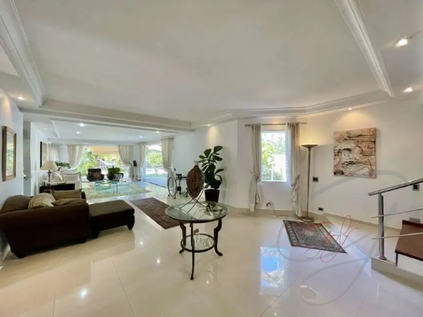 Casa de Condomínio com 4 quartos à venda, 615m2 em Granja Viana, Carapicuiba - SP - imagem 6 Foto 6 de Casa de Condomínio com 4 quartos à venda, 615m2 em Granja Viana, Carapicuiba - SP