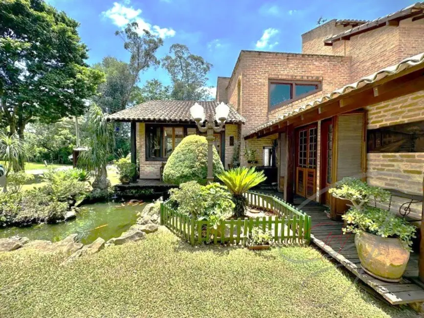 Casa de Condomínio com 4 quartos à venda, 300m2 em Jandira - SP - imagem 8 Foto 8 de Casa de Condomínio com 4 quartos à venda, 300m2 em Jandira - SP