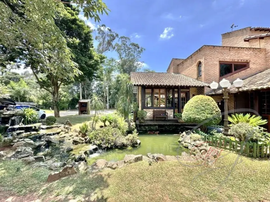 Casa de Condomínio com 4 quartos à venda, 300m2 em Jandira - SP - imagem 1 Foto 1 de Casa de Condomínio com 4 quartos à venda, 300m2 em Jandira - SP
