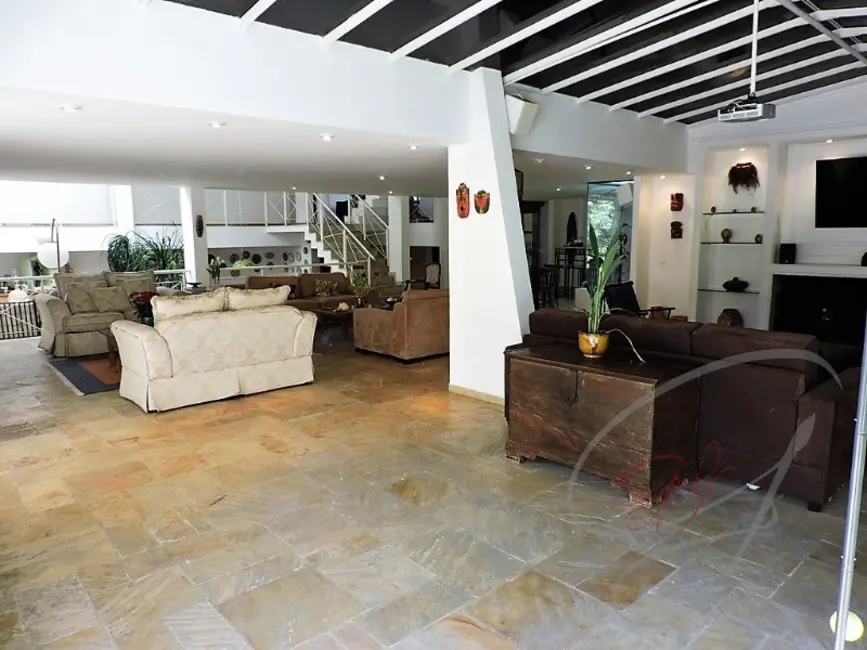 Casa de Condomínio com 5 quartos à venda, 804m2 em Granja Viana, Carapicuiba - SP - imagem 6 Foto 6 de Casa de Condomínio com 5 quartos à venda, 804m2 em Granja Viana, Carapicuiba - SP