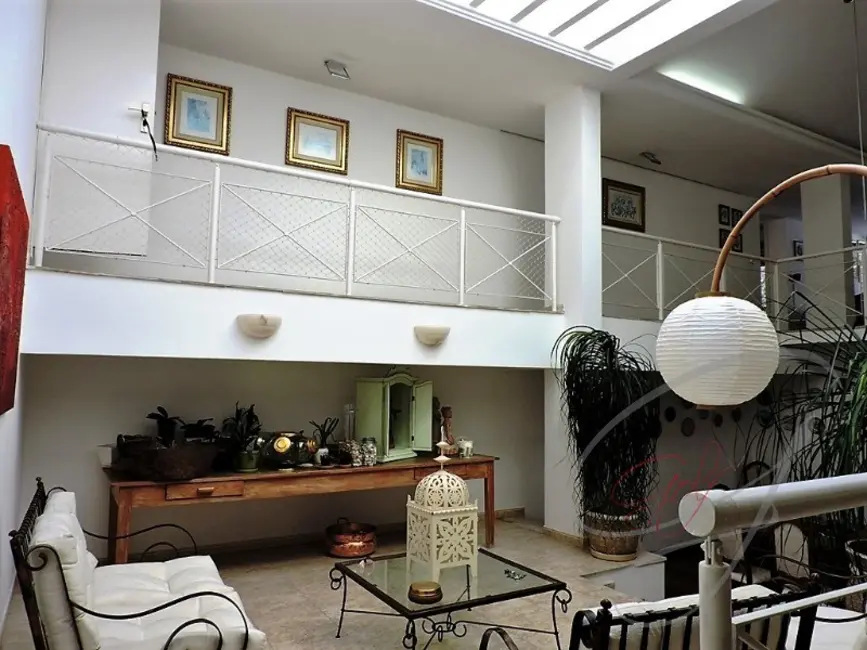 Casa de Condomínio com 5 quartos à venda, 804m2 em Granja Viana, Carapicuiba - SP - imagem 4 Foto 4 de Casa de Condomínio com 5 quartos à venda, 804m2 em Granja Viana, Carapicuiba - SP