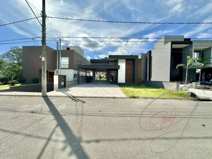 Casa de Condomínio com 5 quartos à venda, 412m2 em Jandira - SP - imagem 4 Foto 4 de Casa de Condomínio com 5 quartos à venda, 412m2 em Jandira - SP