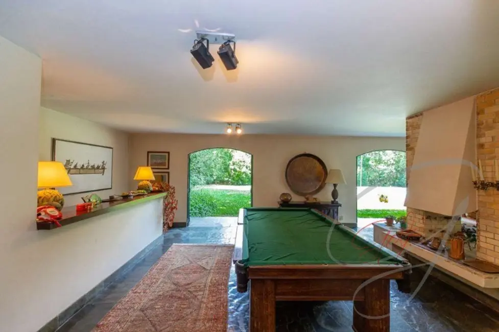 Casa de Condomínio com 6 quartos à venda, 721m2 em Granja Viana, Cotia - SP - imagem 7 Foto 7 de Casa de Condomínio com 6 quartos à venda, 721m2 em Granja Viana, Cotia - SP