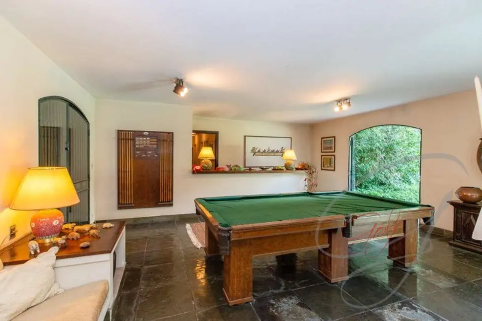 Casa de Condomínio com 6 quartos à venda, 721m2 em Granja Viana, Cotia - SP - imagem 8 Foto 8 de Casa de Condomínio com 6 quartos à venda, 721m2 em Granja Viana, Cotia - SP