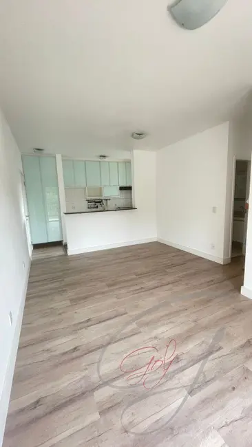 Apartamento com 3 quartos à venda, 74m2 em Umuarama, Osasco - SP - imagem 5 Foto 5 de Apartamento com 3 quartos à venda, 74m2 em Umuarama, Osasco - SP