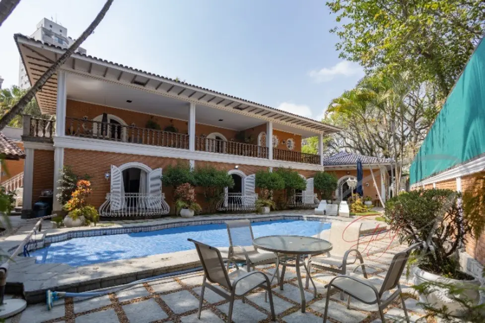 Foto 2 de Casa com 4 quartos à venda, 605m2 em Alto de Pinheiros, São Paulo - SP