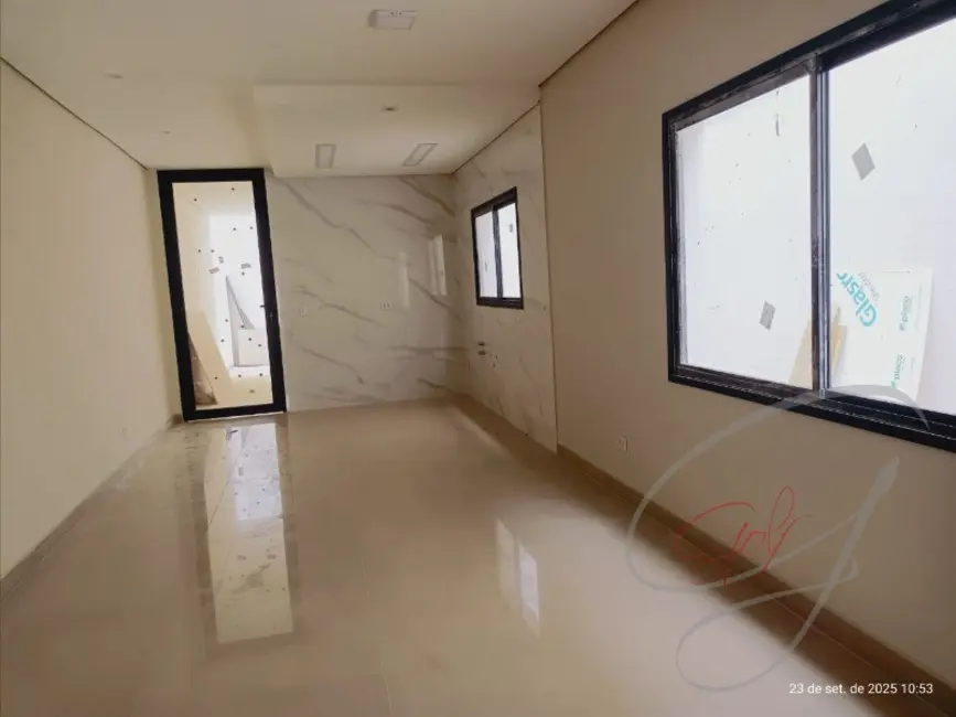 Casa com 3 quartos à venda, 150m2 em Osasco - SP - imagem 2 Foto 2 de Casa com 3 quartos à venda, 150m2 em Osasco - SP