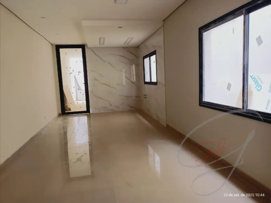 Casa com 3 quartos à venda, 150m2 em Osasco - SP - imagem 1 Foto 1 de Casa com 3 quartos à venda, 150m2 em Osasco - SP