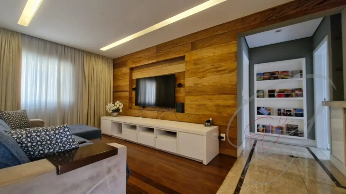 Foto 1 de Casa com 4 quartos à venda, 433m2 em Osasco - SP