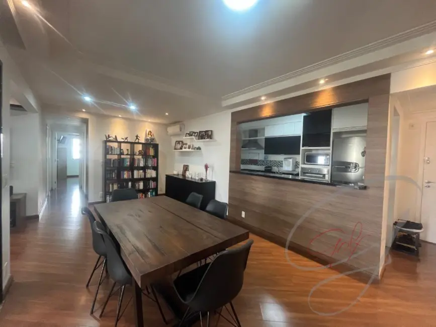 Apartamento com 3 quartos à venda, 111m2 em Vila São Francisco, São Paulo - SP - imagem 8 Foto 8 de Apartamento com 3 quartos à venda, 111m2 em Vila São Francisco, São Paulo - SP