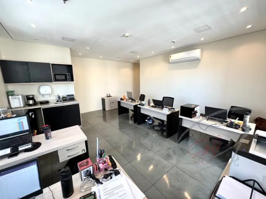 Sala Comercial à venda, 41m2 em Centro, Osasco - SP - imagem 1 Foto 1 de Sala Comercial à venda, 41m2 em Centro, Osasco - SP