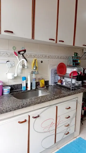 Apartamento com 3 quartos para alugar, 94m2 em Vila Yara, Osasco - SP - imagem 9 Foto 9 de Apartamento com 3 quartos para alugar, 94m2 em Vila Yara, Osasco - SP