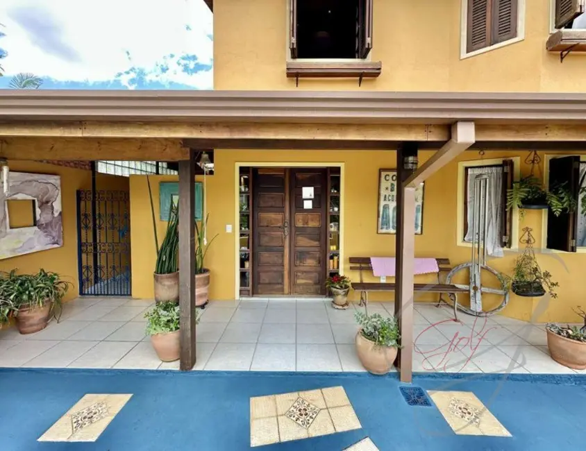 Foto 6 de Casa de Condomínio com 3 quartos à venda, 240m2 em Jandira - SP