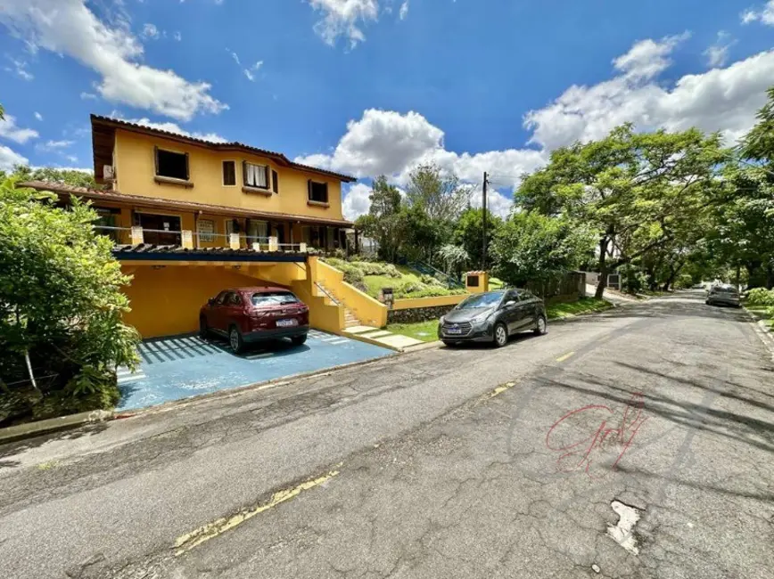 Foto 2 de Casa de Condomínio com 3 quartos à venda, 240m2 em Jandira - SP