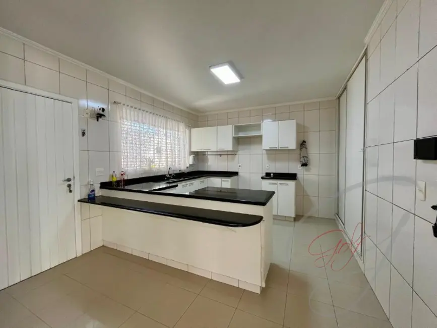 Foto 9 de Casa com 3 quartos à venda, 350m2 em Osasco - SP