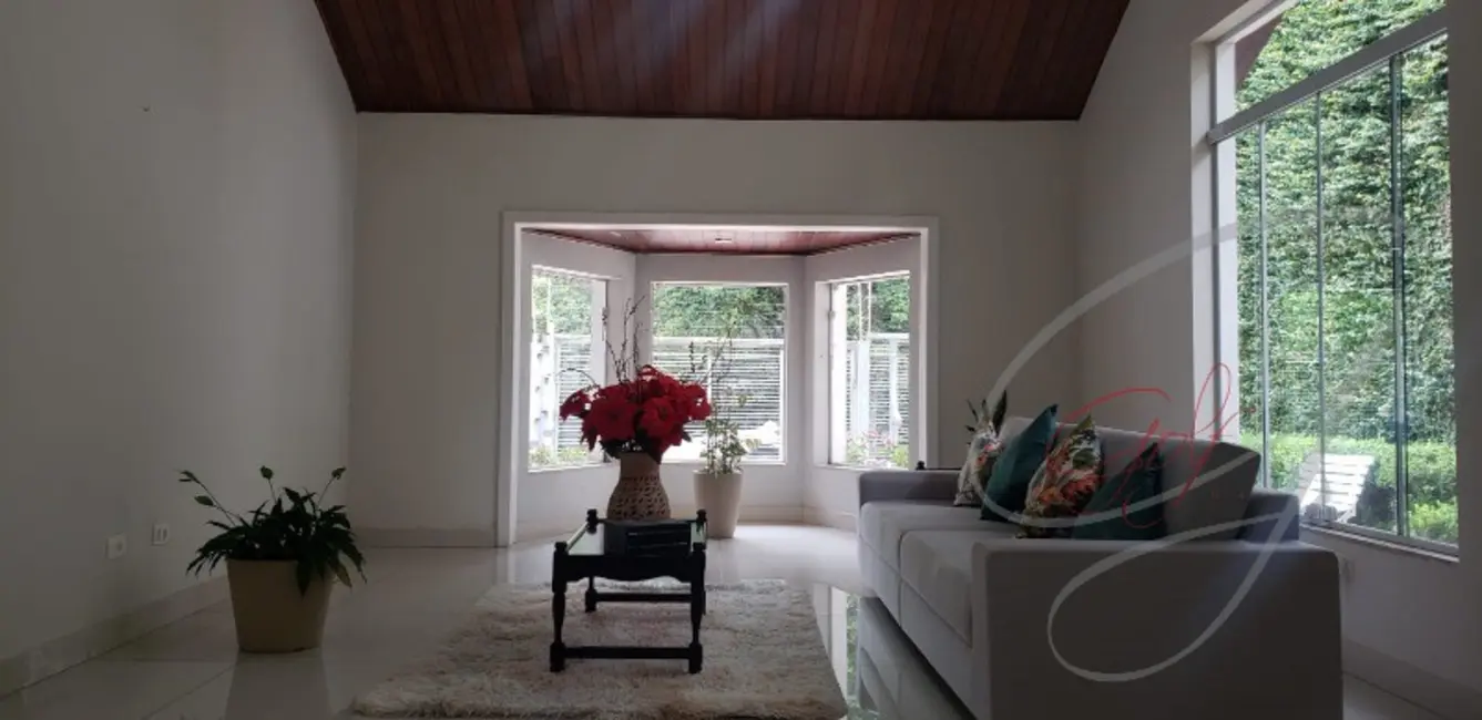 Foto 3 de Casa com 4 quartos à venda, 275m2 em Parque dos Príncipes, São Paulo - SP