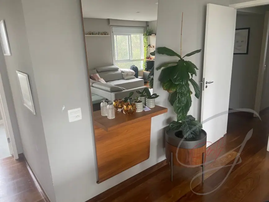 Apartamento com 3 quartos à venda, 187m2 em Osasco - SP - imagem 4 Foto 4 de Apartamento com 3 quartos à venda, 187m2 em Osasco - SP