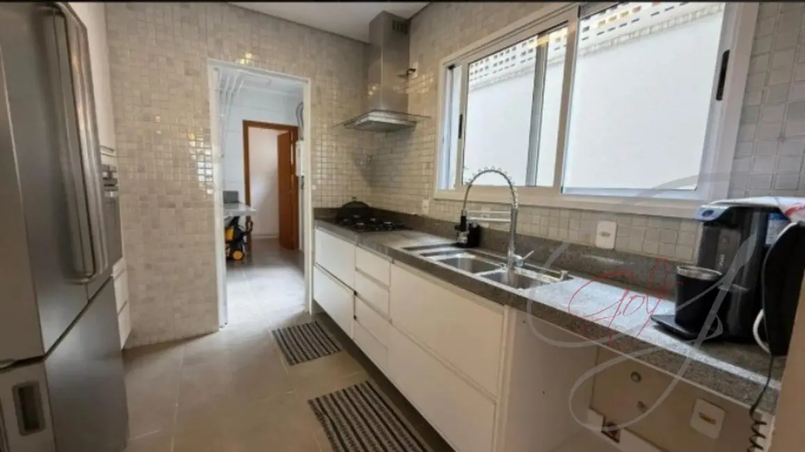 Casa de Condomínio com 3 quartos para alugar, 180m2 em Parque dos Príncipes, São Paulo - SP - imagem 8 Foto 8 de Casa de Condomínio com 3 quartos para alugar, 180m2 em Parque dos Príncipes, São Paulo - SP