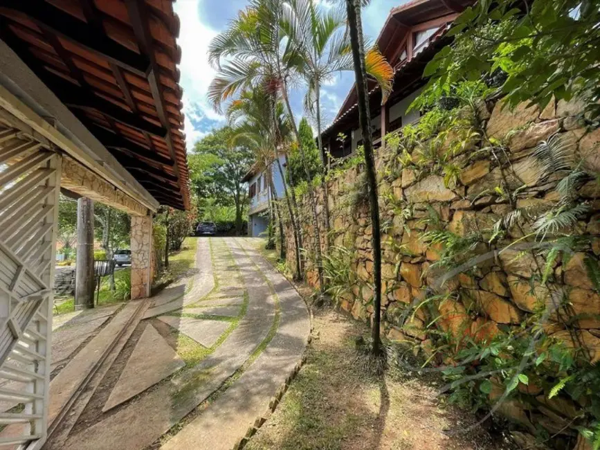 Casa de Condomínio com 6 quartos à venda, 665m2 em Granja Viana II, Cotia - SP - imagem 3 Foto 3 de Casa de Condomínio com 6 quartos à venda, 665m2 em Granja Viana II, Cotia - SP