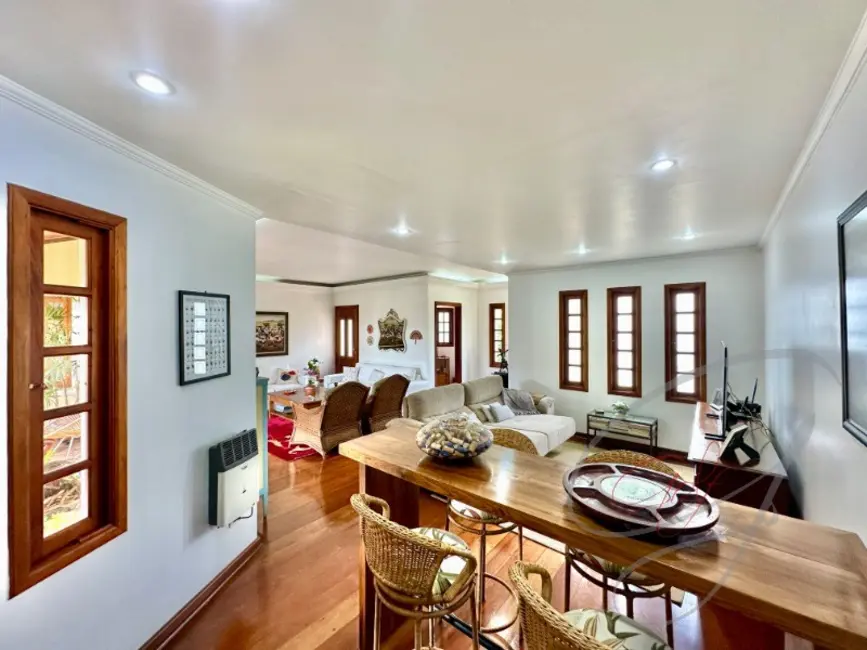 Casa de Condomínio com 4 quartos à venda, 423m2 em Granja Viana II, Cotia - SP - imagem 7 Foto 7 de Casa de Condomínio com 4 quartos à venda, 423m2 em Granja Viana II, Cotia - SP