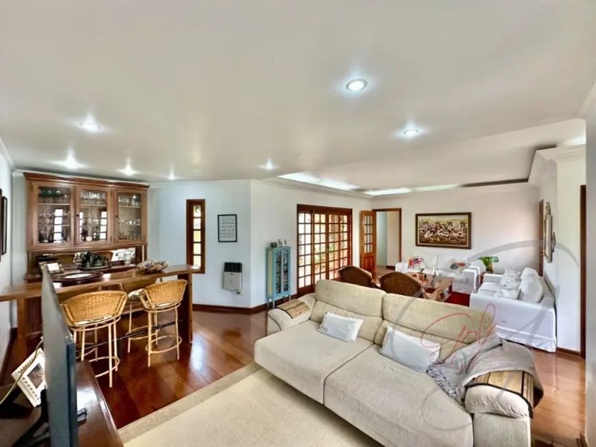 Casa de Condomínio com 4 quartos à venda, 423m2 em Granja Viana II, Cotia - SP - imagem 6 Foto 6 de Casa de Condomínio com 4 quartos à venda, 423m2 em Granja Viana II, Cotia - SP