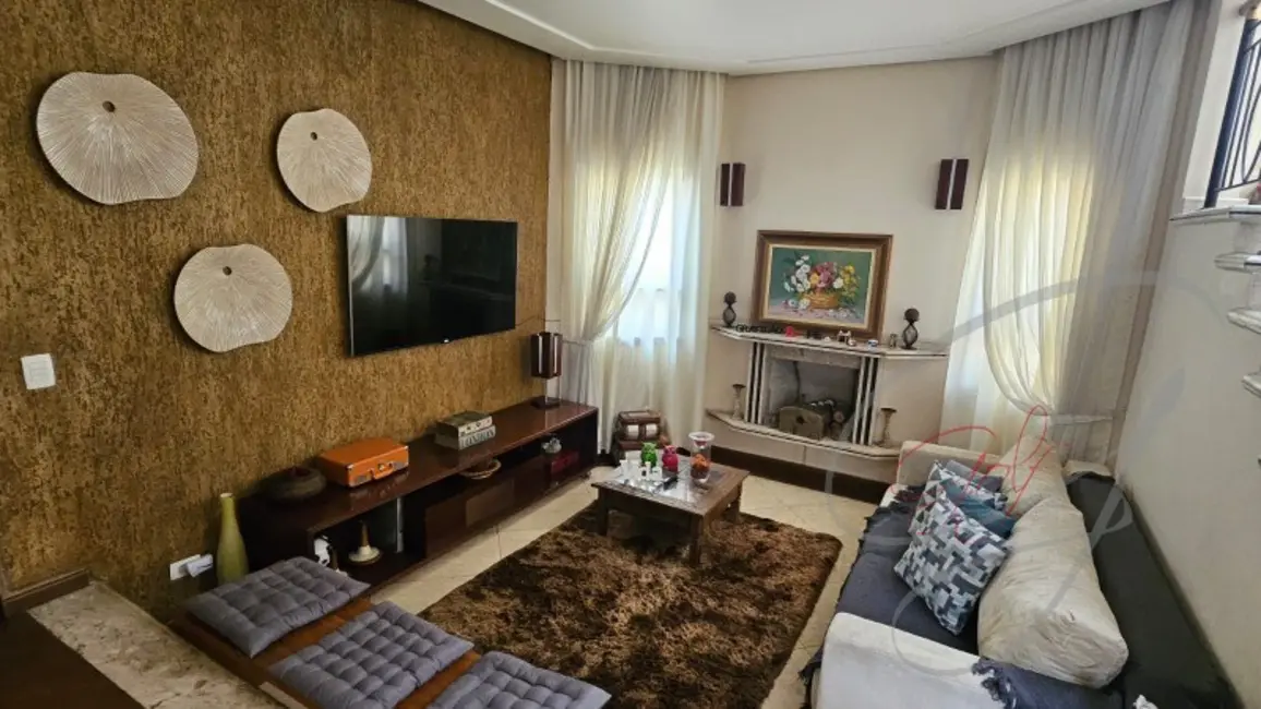 Casa com 4 quartos para alugar, 323m2 em City Bussocaba, Osasco - SP - imagem 6 Foto 6 de Casa com 4 quartos para alugar, 323m2 em City Bussocaba, Osasco - SP