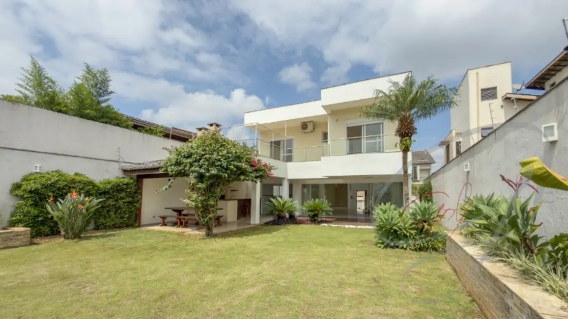 Casa com 3 quartos à venda, 250m2 em Osasco - SP - imagem 6 Foto 6 de Casa com 3 quartos à venda, 250m2 em Osasco - SP