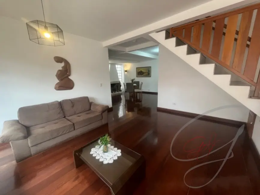 Foto 2 de Casa com 5 quartos à venda, 375m2 em Parque dos Príncipes, São Paulo - SP