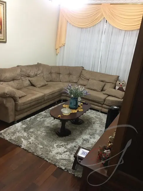 Foto 1 de Sala Comercial com 3 quartos para alugar, 252m2 em Vila Yara, Osasco - SP