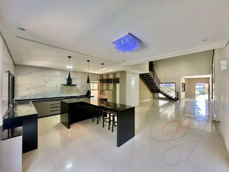 Foto 4 de Casa de Condomínio com 4 quartos à venda e para alugar, 360m2 em Granja Viana, Cotia - SP