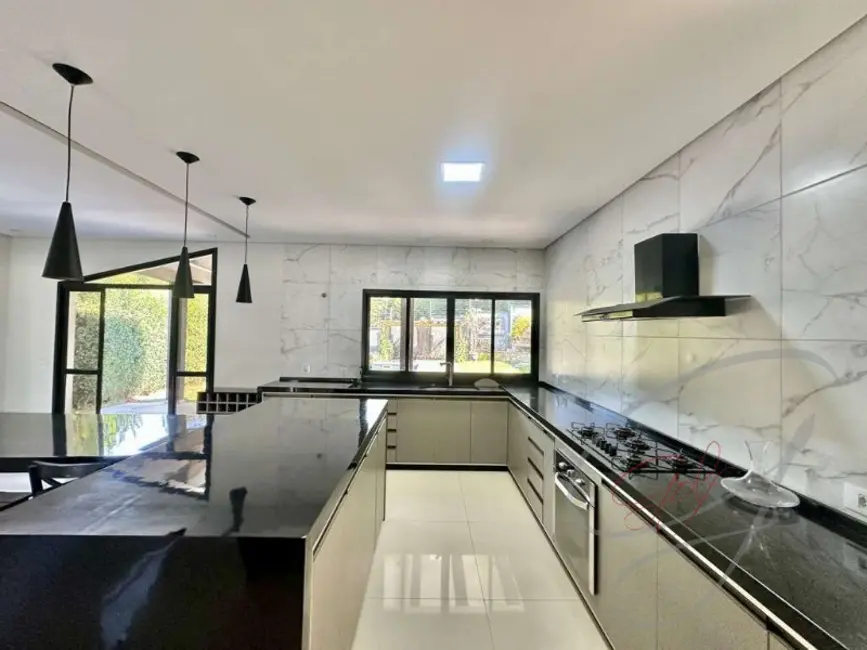 Foto 7 de Casa de Condomínio com 4 quartos à venda e para alugar, 360m2 em Granja Viana, Cotia - SP