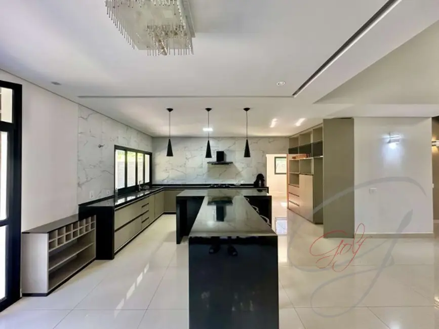 Foto 5 de Casa de Condomínio com 4 quartos à venda e para alugar, 360m2 em Granja Viana, Cotia - SP