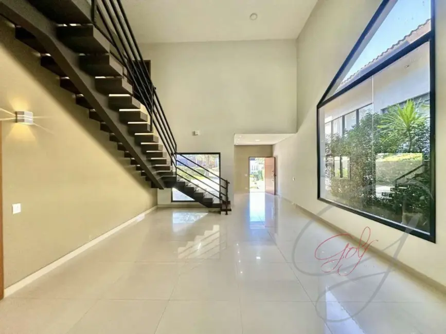 Foto 9 de Casa de Condomínio com 4 quartos à venda e para alugar, 360m2 em Granja Viana, Cotia - SP