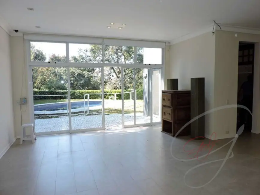 Casa de Condomínio com 6 quartos à venda e para alugar, 550m2 em Granja Viana, Carapicuiba - SP - imagem 6 Foto 6 de Casa de Condomínio com 6 quartos à venda e para alugar, 550m2 em Granja Viana, Carapicuiba - SP