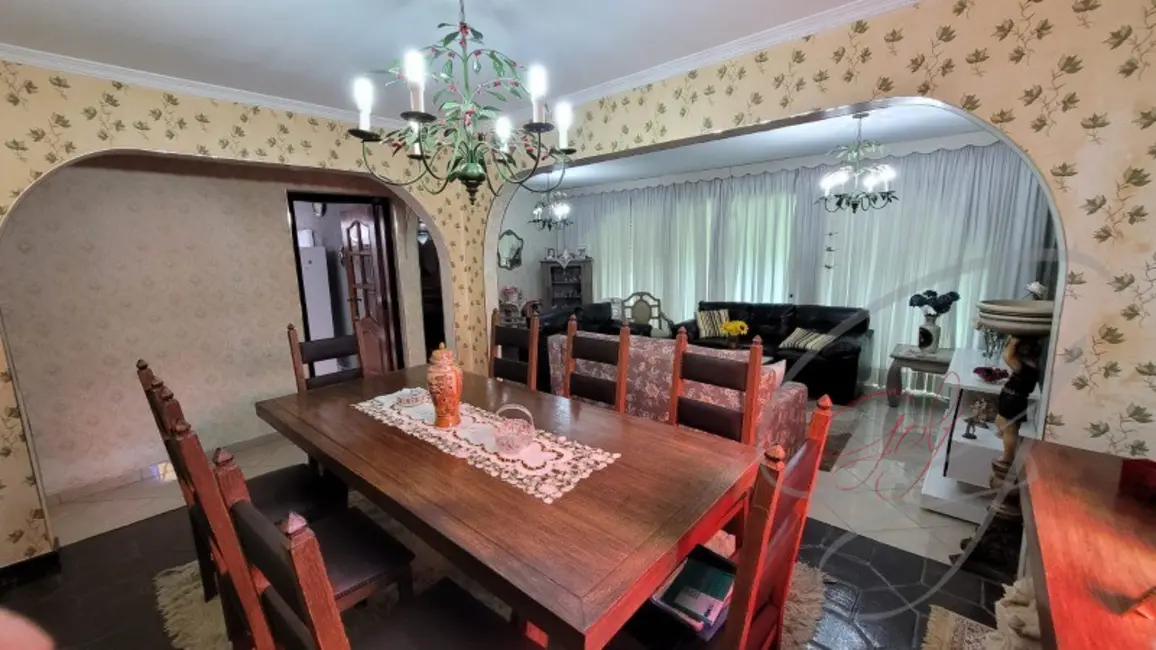 Casa com 4 quartos à venda, 350m2 em Parque Continental, São Paulo - SP - imagem 2 Foto 2 de Casa com 4 quartos à venda, 350m2 em Parque Continental, São Paulo - SP