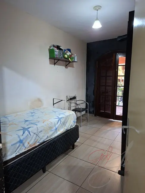 Foto 9 de Casa com 3 quartos à venda e para alugar, 186m2 em Metalúrgicos, Osasco - SP