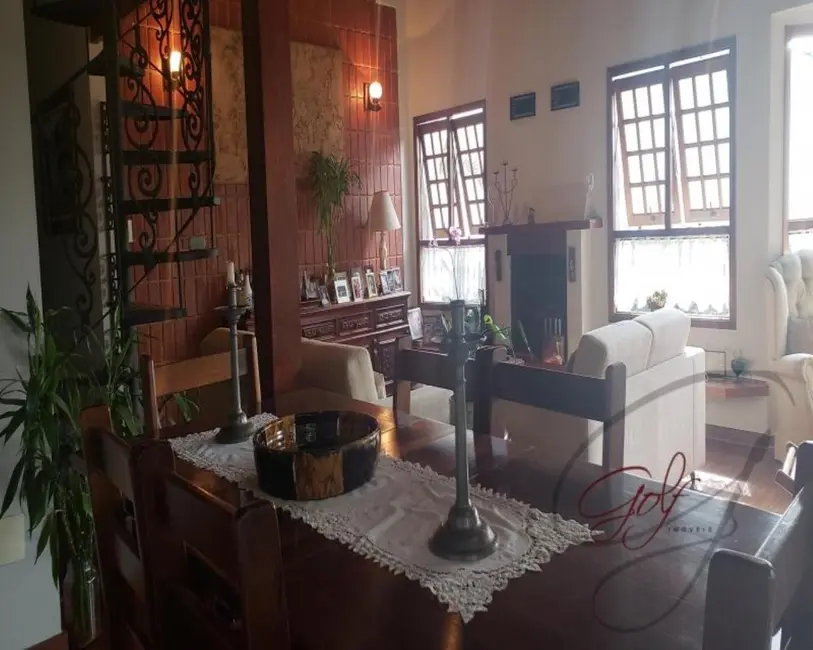Casa de Condomínio com 3 quartos à venda, 220m2 em São Paulo - SP - imagem 1 Foto 1 de Casa de Condomínio com 3 quartos à venda, 220m2 em São Paulo - SP