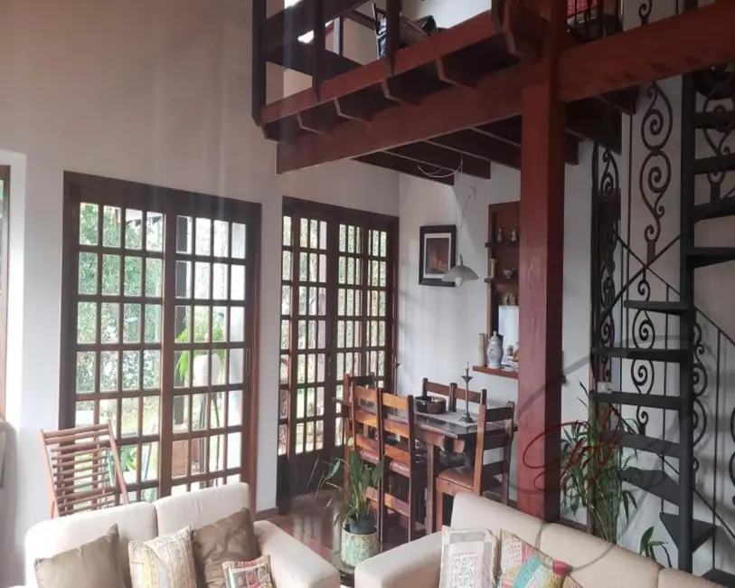 Casa de Condomínio com 3 quartos à venda, 220m2 em São Paulo - SP - imagem 2 Foto 2 de Casa de Condomínio com 3 quartos à venda, 220m2 em São Paulo - SP