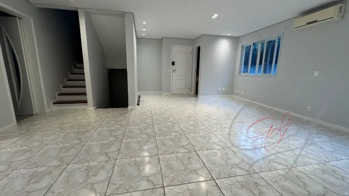 Foto 4 de Casa de Condomínio com 3 quartos à venda, 300m2 em Vila São Silvestre, São Paulo - SP
