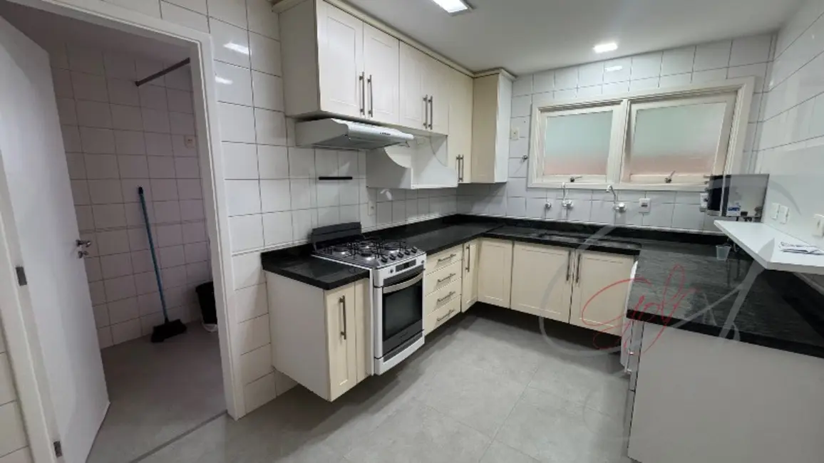 Foto 7 de Casa de Condomínio com 3 quartos à venda, 300m2 em Vila São Silvestre, São Paulo - SP