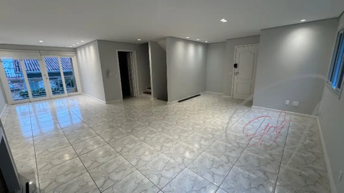 Foto 1 de Casa de Condomínio com 3 quartos à venda, 300m2 em Vila São Silvestre, São Paulo - SP