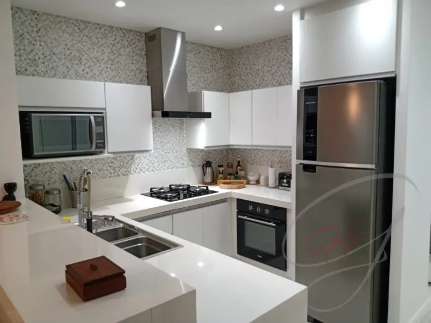Foto 4 de Casa com 2 quartos à venda, 180m2 em Osasco - SP